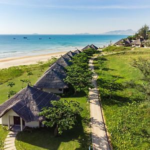 Deluxe Beach front Double bungalow